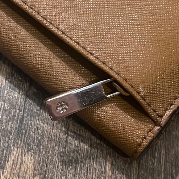 Tory Burch smartphone wallet - Picture 16 of 16